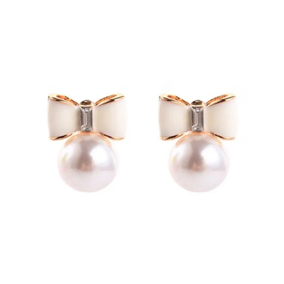 Elegant White Bow Pearl Earrings - Picture 1 of 4